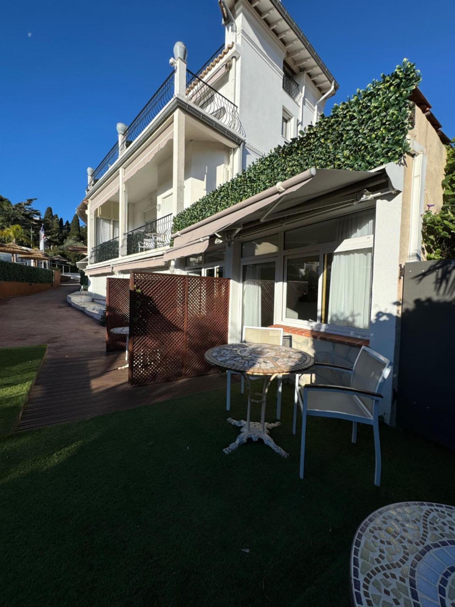 Boutique Hotel & Spa La Villa Cap Ferrat 费拉角圣让 外观 照片